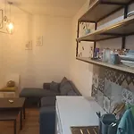 Lovely 1 Bedroom Near Eye Of Apartamento Tirana
