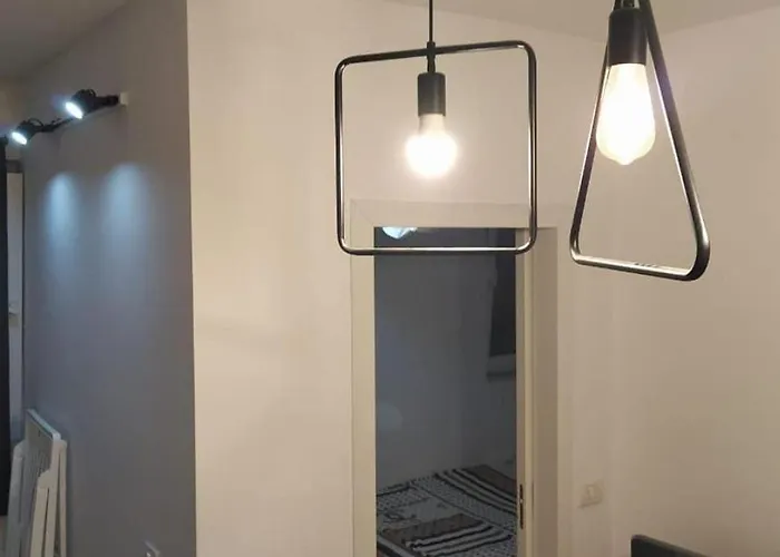 Lovely 1 Bedroom Near Eye Of Apartamento *